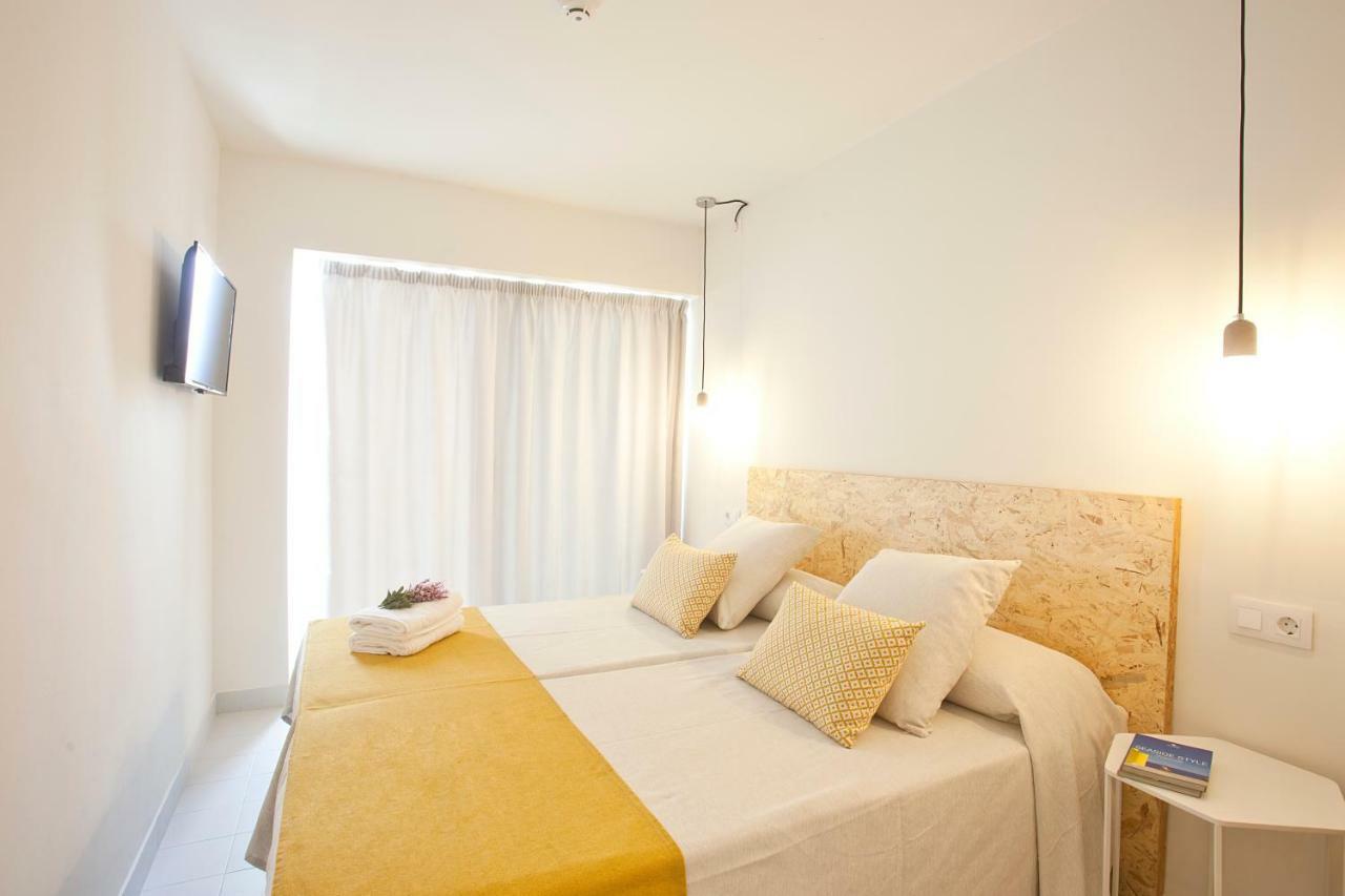 Bj Cala Morlanda Estudios (Adults Only) S'Illot  Exterior foto
